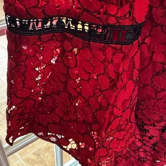 Shoshanna Romantic Red Lace Long Sleeve Keyhole Dress NWT Anthropologie - Picture 9 of 16
